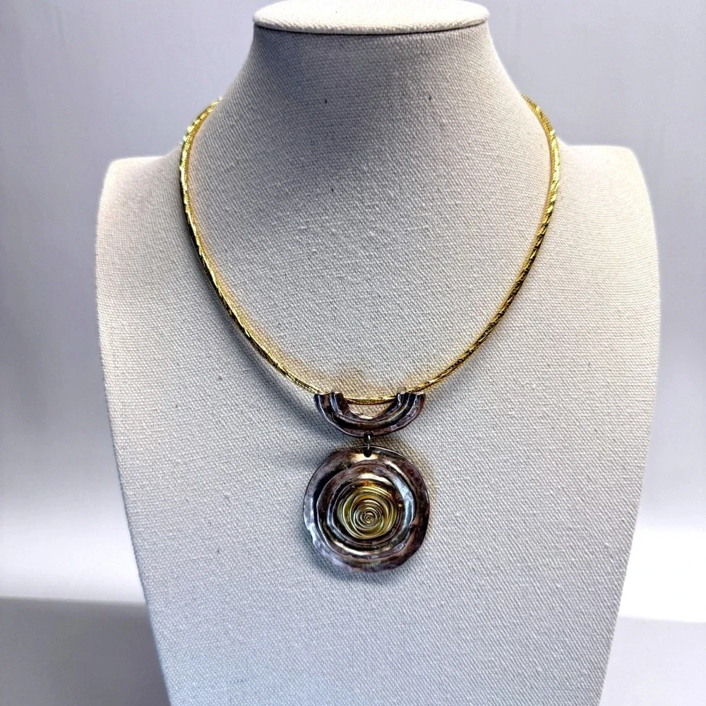 Norma Jean Collar Necklace Mixed Metal Hammered‎ Spiral Pendant Gold Tone